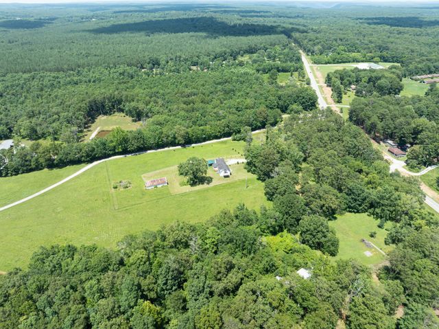 10915 SR 56, Coalmont, TN 37313