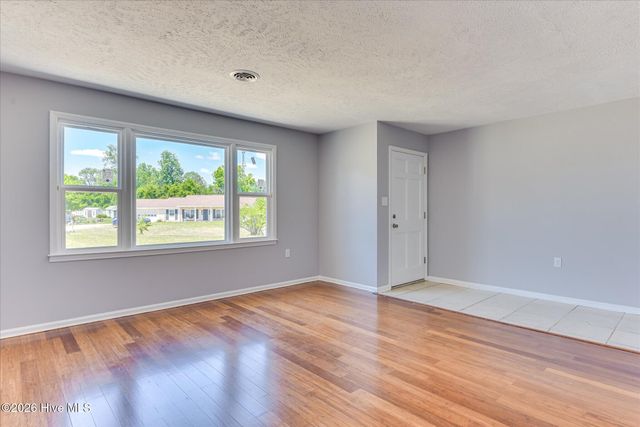 10 Leann Court NW, Aiken, SC 29801