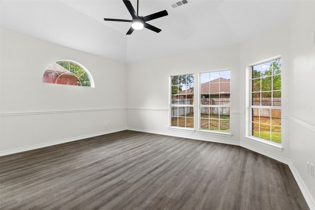 11501 Pheasant Creek Drive, Fort Worth, TX 76244