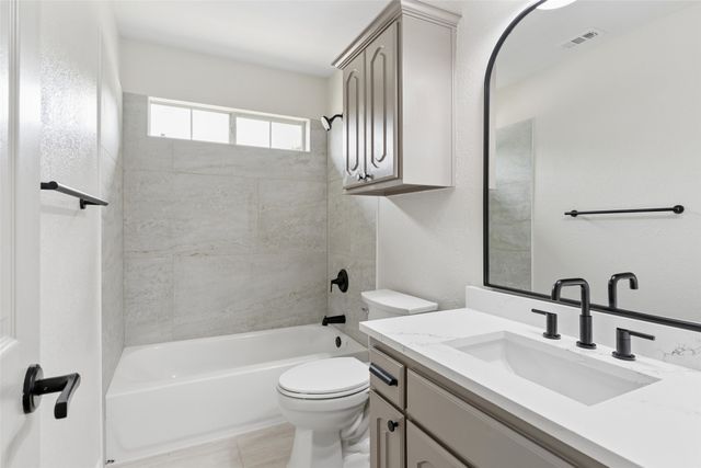11501 Pheasant Creek Drive, Fort Worth, TX 76244