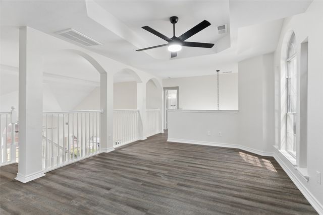 11501 Pheasant Creek Drive, Fort Worth, TX 76244