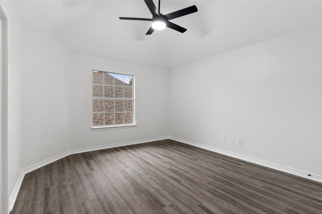 11501 Pheasant Creek Drive, Fort Worth, TX 76244