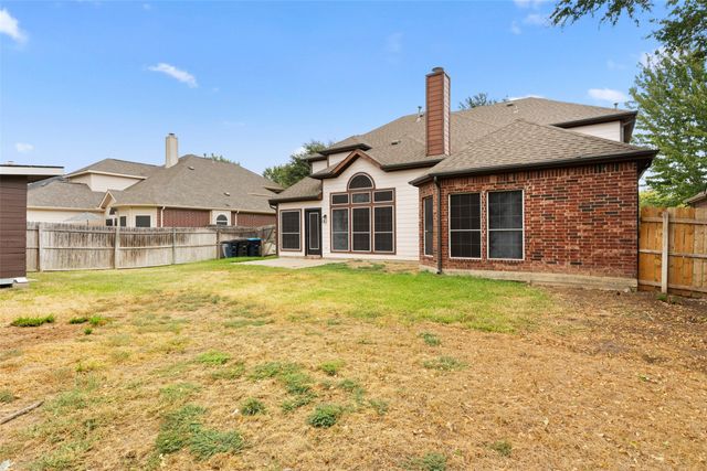 11501 Pheasant Creek Drive, Fort Worth, TX 76244