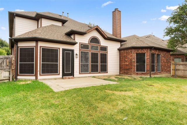 11501 Pheasant Creek Drive, Fort Worth, TX 76244
