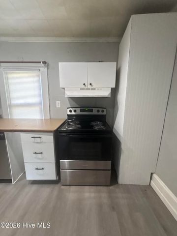 103 S Wooten Street, La Grange, NC 28551