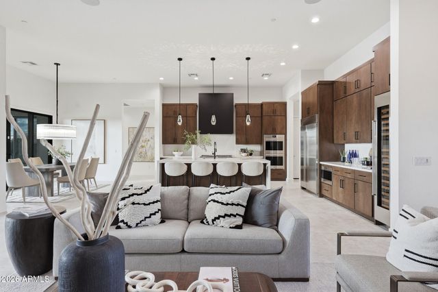 1632 W LAVITT Lane, Phoenix, AZ 85086