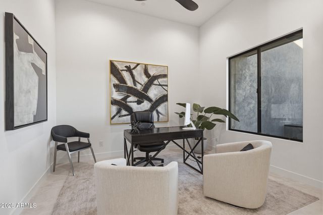 1632 W LAVITT Lane, Phoenix, AZ 85086