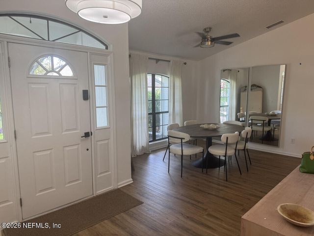 13060 N AUTUMN RIVER Road, Jacksonville, FL 32224