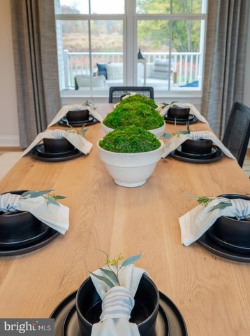 5399 RED OAK DR, Coopersburg, PA 18036