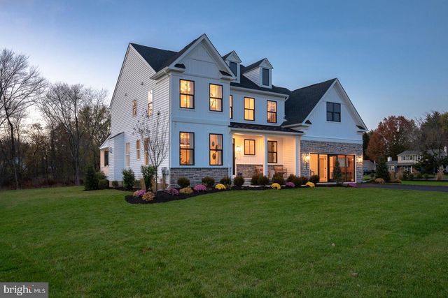 5399 RED OAK DR, Coopersburg, PA 18036