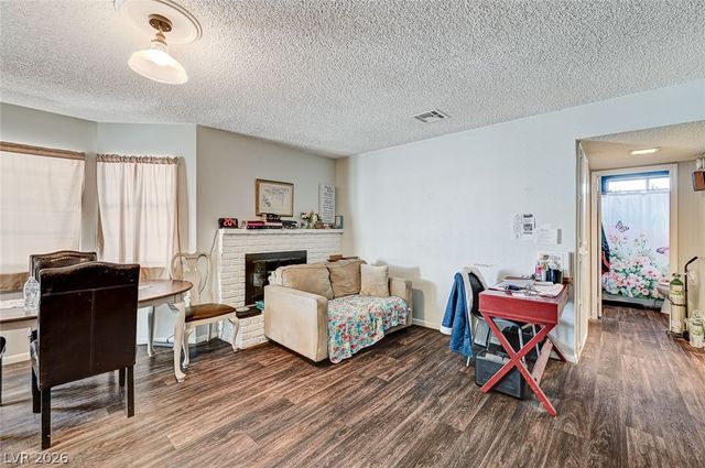 6729 Brunswick Circle, Las Vegas, NV 89107