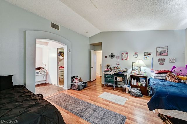 6729 Brunswick Circle, Las Vegas, NV 89107