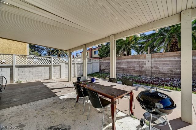 6729 Brunswick Circle, Las Vegas, NV 89107