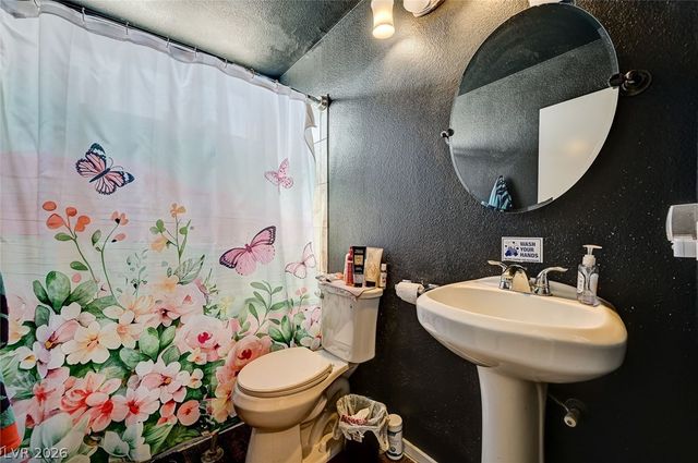 6729 Brunswick Circle, Las Vegas, NV 89107