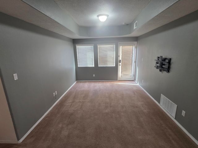11008 ESCENSIA Street NW, Albuquerque, NM 87114