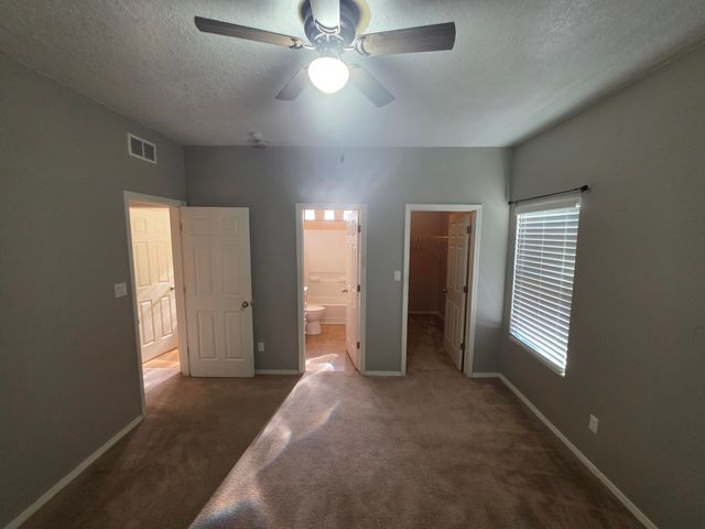 11008 ESCENSIA Street NW, Albuquerque, NM 87114