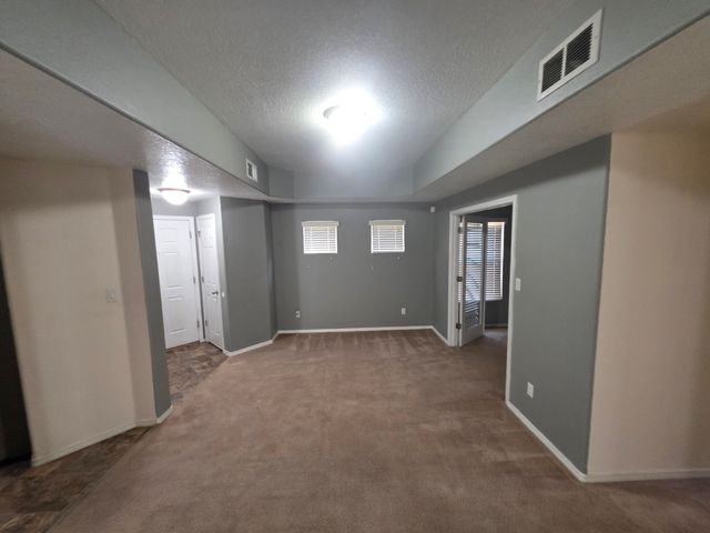 11008 ESCENSIA Street NW, Albuquerque, NM 87114