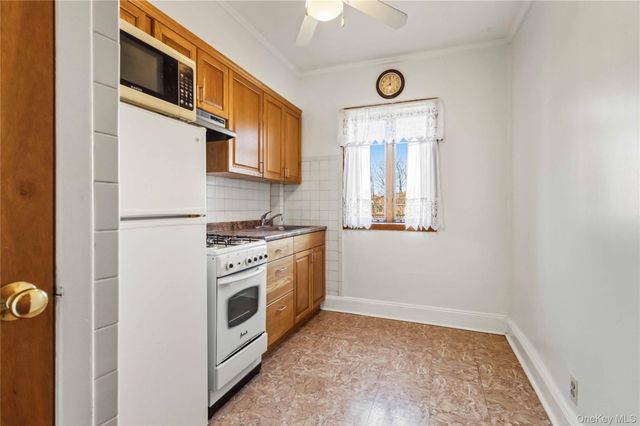 36-16 23rd Avenue, Astoria, NY 11105