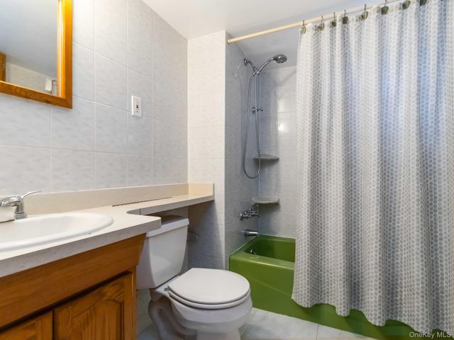 36-16 23rd Avenue, Astoria, NY 11105