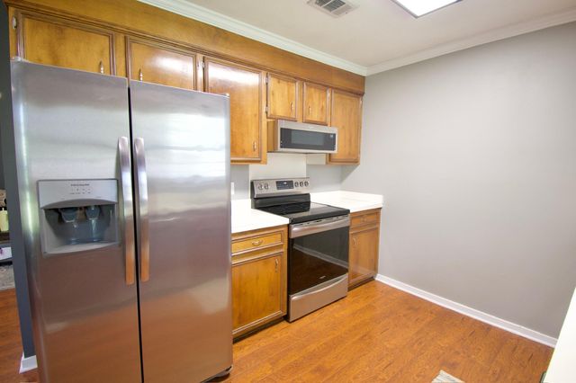 625 Twin Harbor Pl, Madison, MS 39110