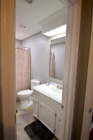 625 Twin Harbor Pl, Madison, MS 39110