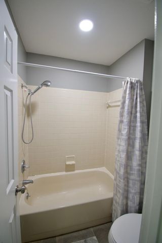 625 Twin Harbor Pl, Madison, MS 39110