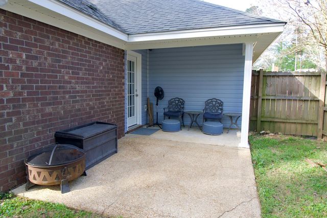 625 Twin Harbor Pl, Madison, MS 39110