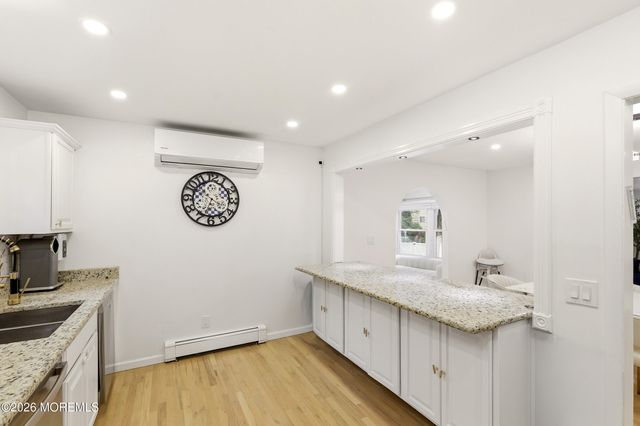 19 Elm Street, Jackson, NJ 08527