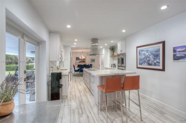 6875 N Cartee Rd, Palmetto Bay, FL 33158