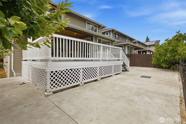 36020 21st Lane S, Federal Way, WA 98003