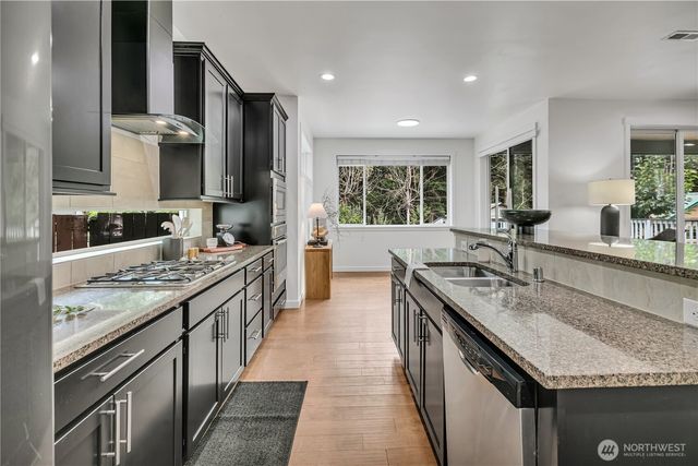 36020 21st Lane S, Federal Way, WA 98003