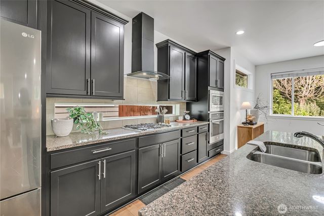 36020 21st Lane S, Federal Way, WA 98003