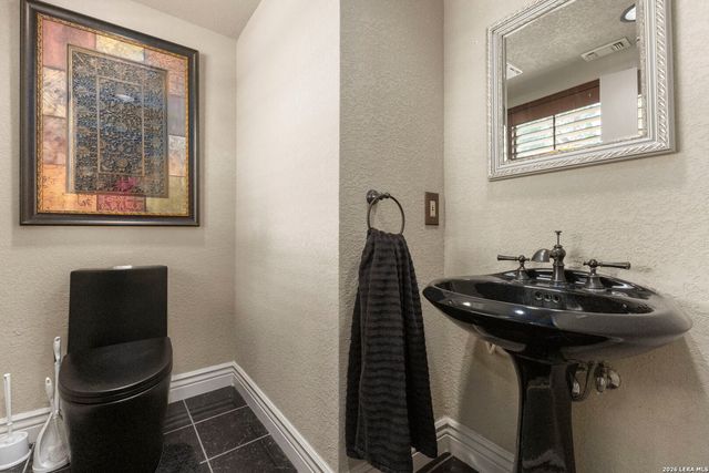 8726 Mountain Top, San Antonio, TX 78255