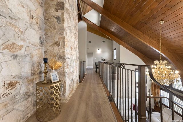 8726 Mountain Top, San Antonio, TX 78255