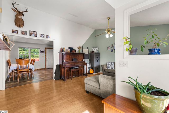 337 Cherry Drive, Anderson, SC 29625