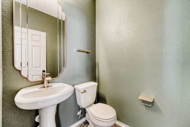 513 Goat Willow LN, Georgetown, TX 78626