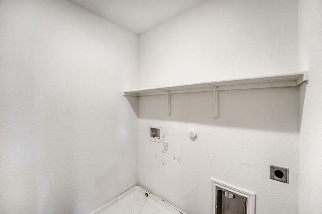 513 Goat Willow LN, Georgetown, TX 78626