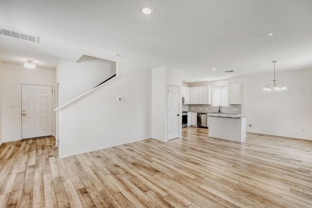 513 Goat Willow LN, Georgetown, TX 78626