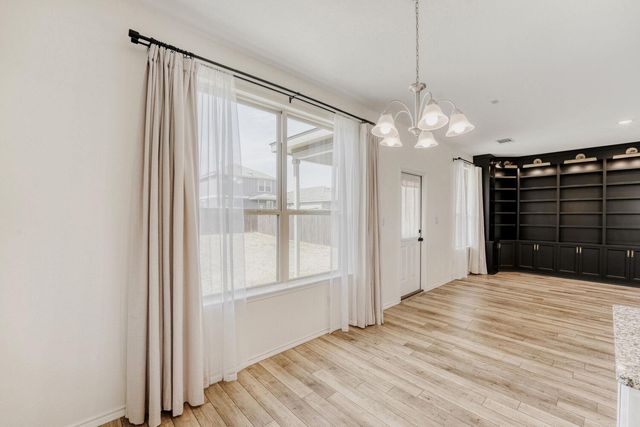 513 Goat Willow LN, Georgetown, TX 78626