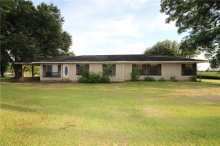 3794 451 Highway, Moreauville, LA 71355