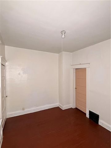 2203 Vories Street, St Joseph, MO 64507