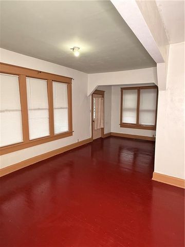 2203 Vories Street, St Joseph, MO 64507