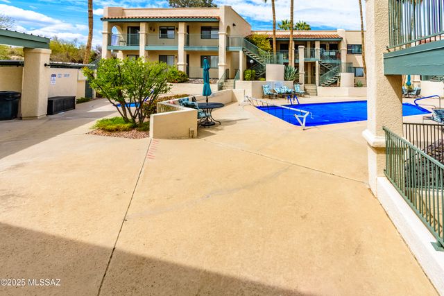 7666 E 22nd St Apt 50, Tucson, AZ 85710