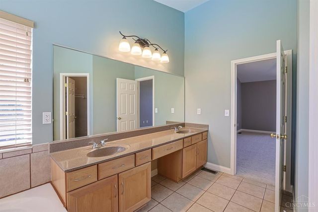 5304 Meadow Breeze Drive, Liberty Twp, OH 45011