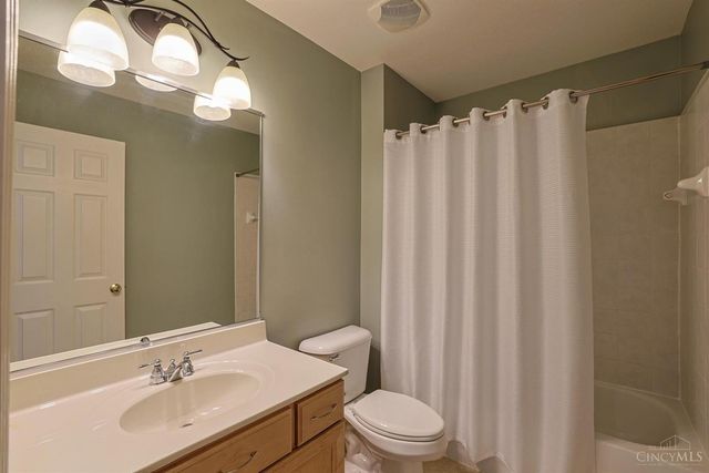 5304 Meadow Breeze Drive, Liberty Twp, OH 45011