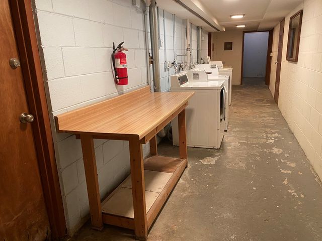 5815 N Spaulding Avenue 2C, Chicago, IL 60659