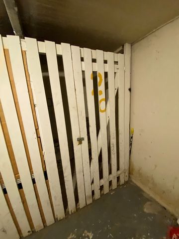 5815 N Spaulding Avenue 2C, Chicago, IL 60659