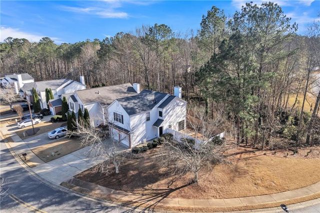 1050 Daventry Crossing, Woodstock, GA 30188