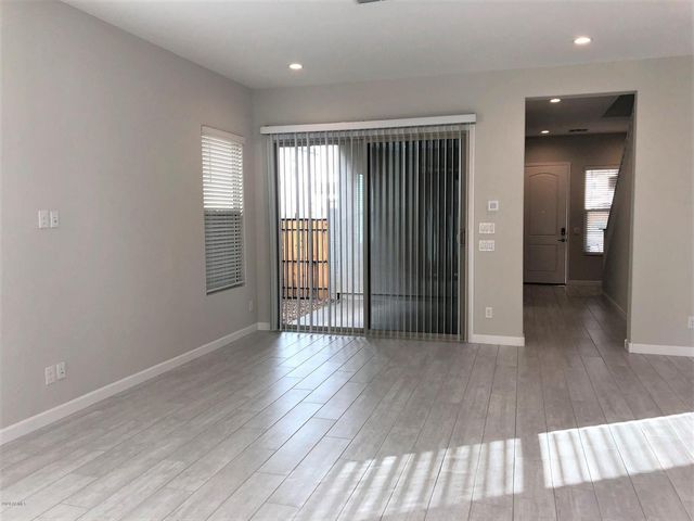 6519 E Villa Maria Drive, Phoenix, AZ 85054
