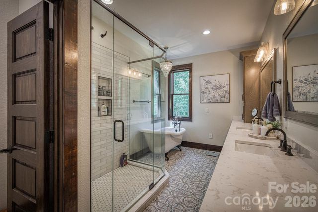 2243 Cottage Park Road, Morganton, NC 28655